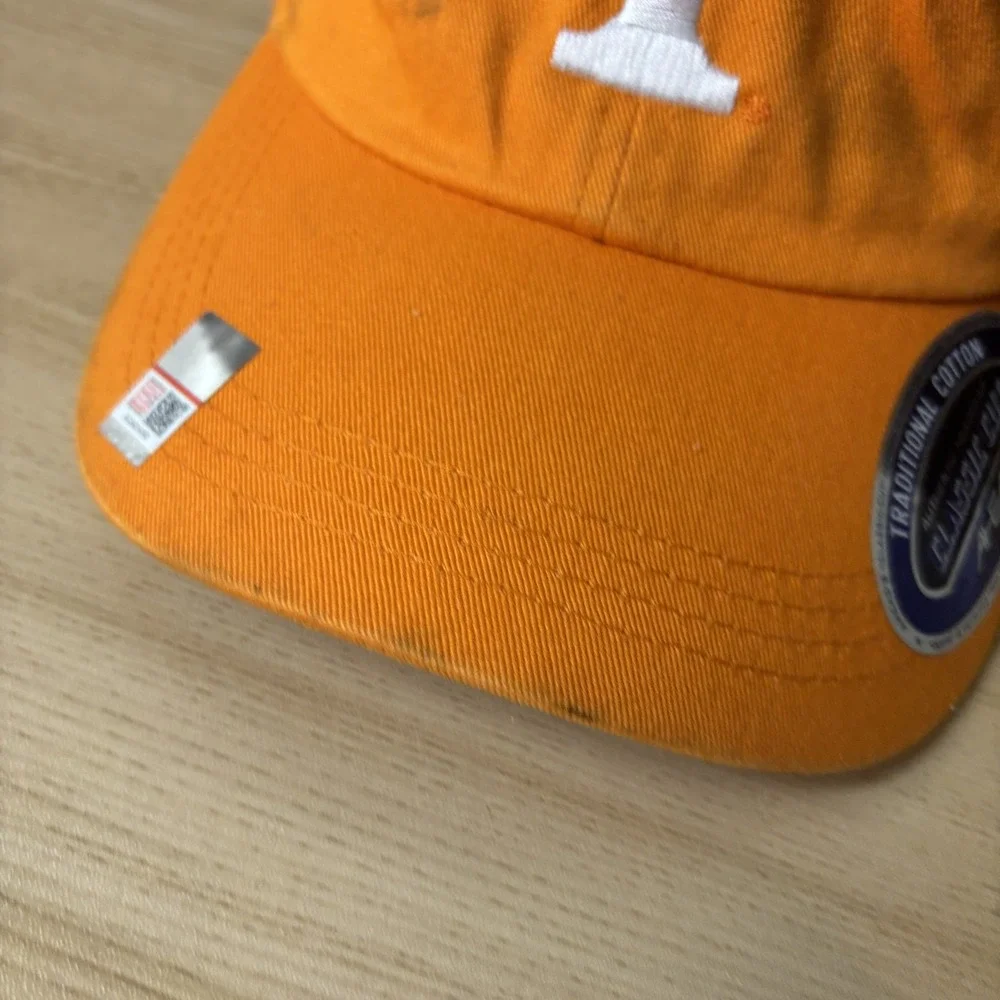 Tennessee Volunteers Hat Cap Strap Back NCAA Football Music City Bowl Mens